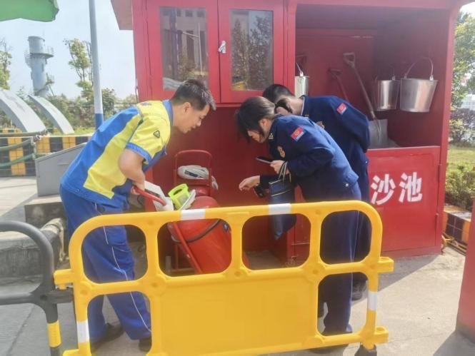 金渝站順利通過消防“雙隨機、一公開”專項檢查