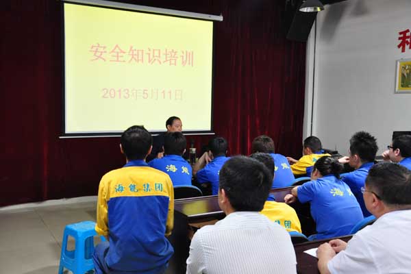 公司舉行2013年上半年消防演（訓(xùn)）練活動(dòng)
